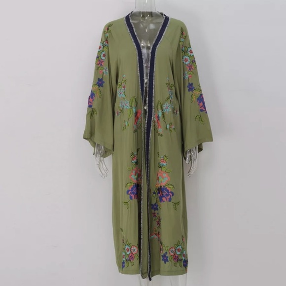SOLD OUT Olive Floral Embroidered Cover Up Duster Kimono - Picture 4 of 10